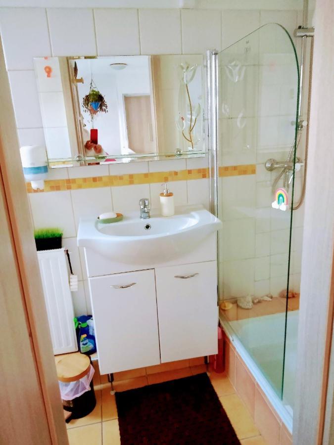 Villa Victoria Mosonmagyaróvár Esterno foto